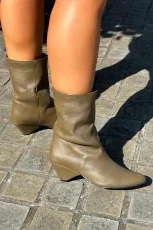 Anonymous Copenhaen Vully 50 Triangle Moss Boots