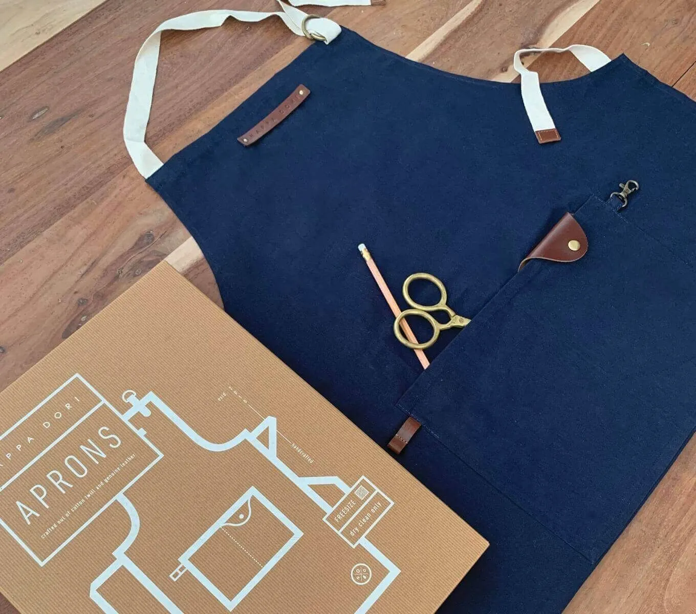 APRON