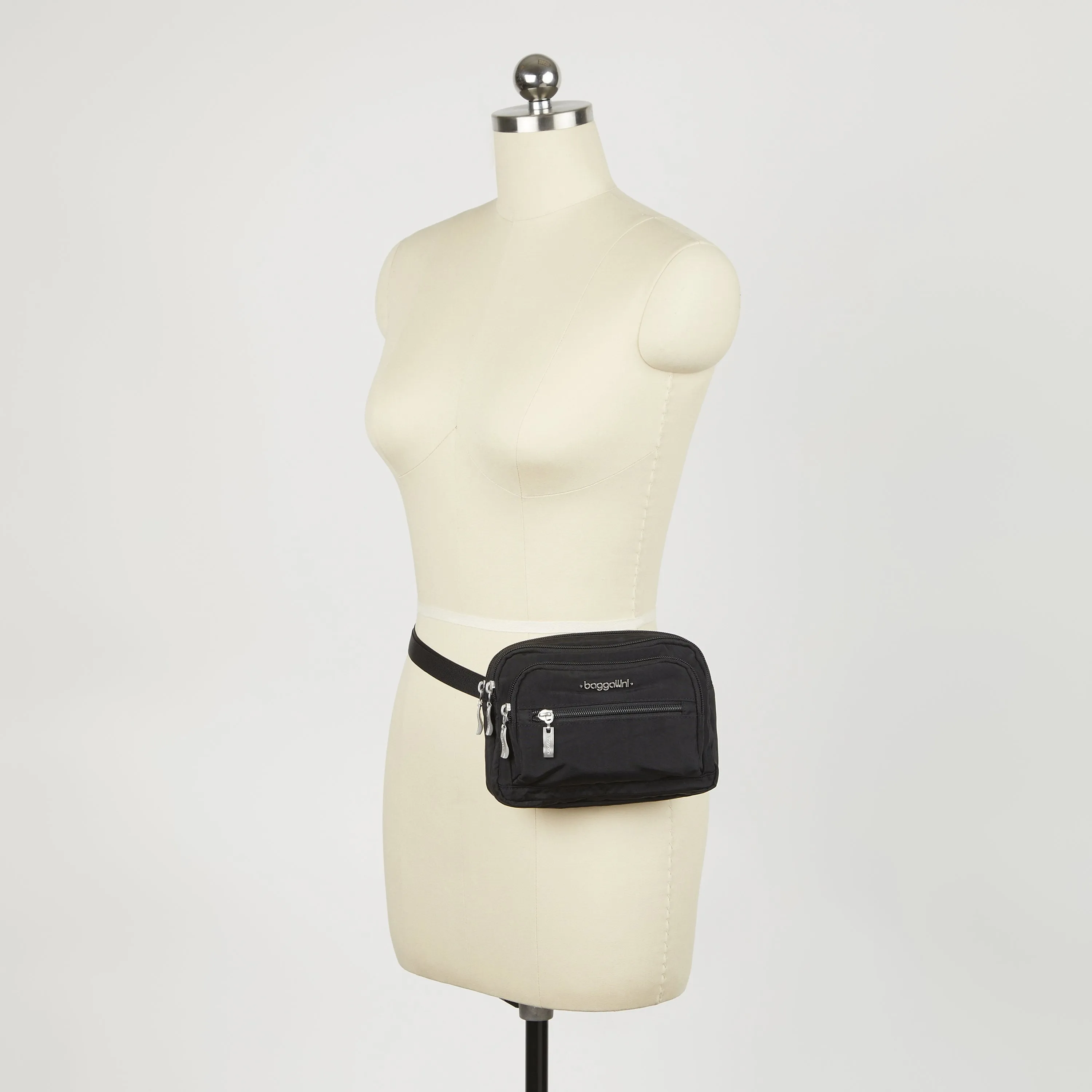 Baggallini Triple Zip Bagg