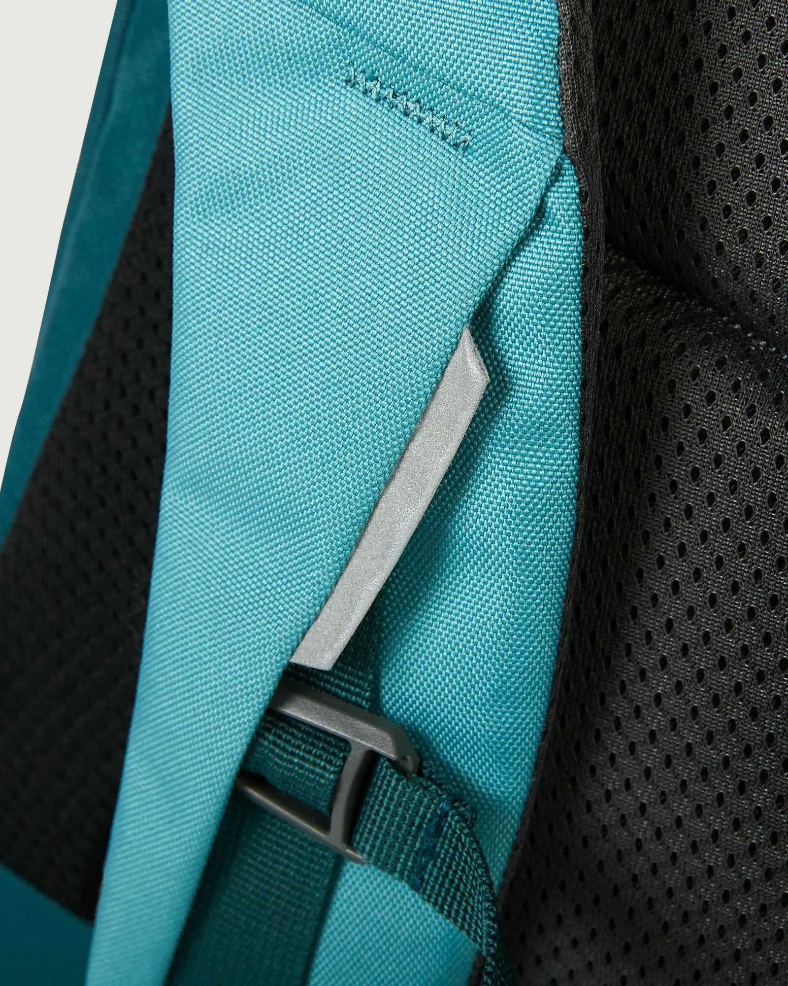 Cotinga Backpack - 25L  - Brittany/Dive