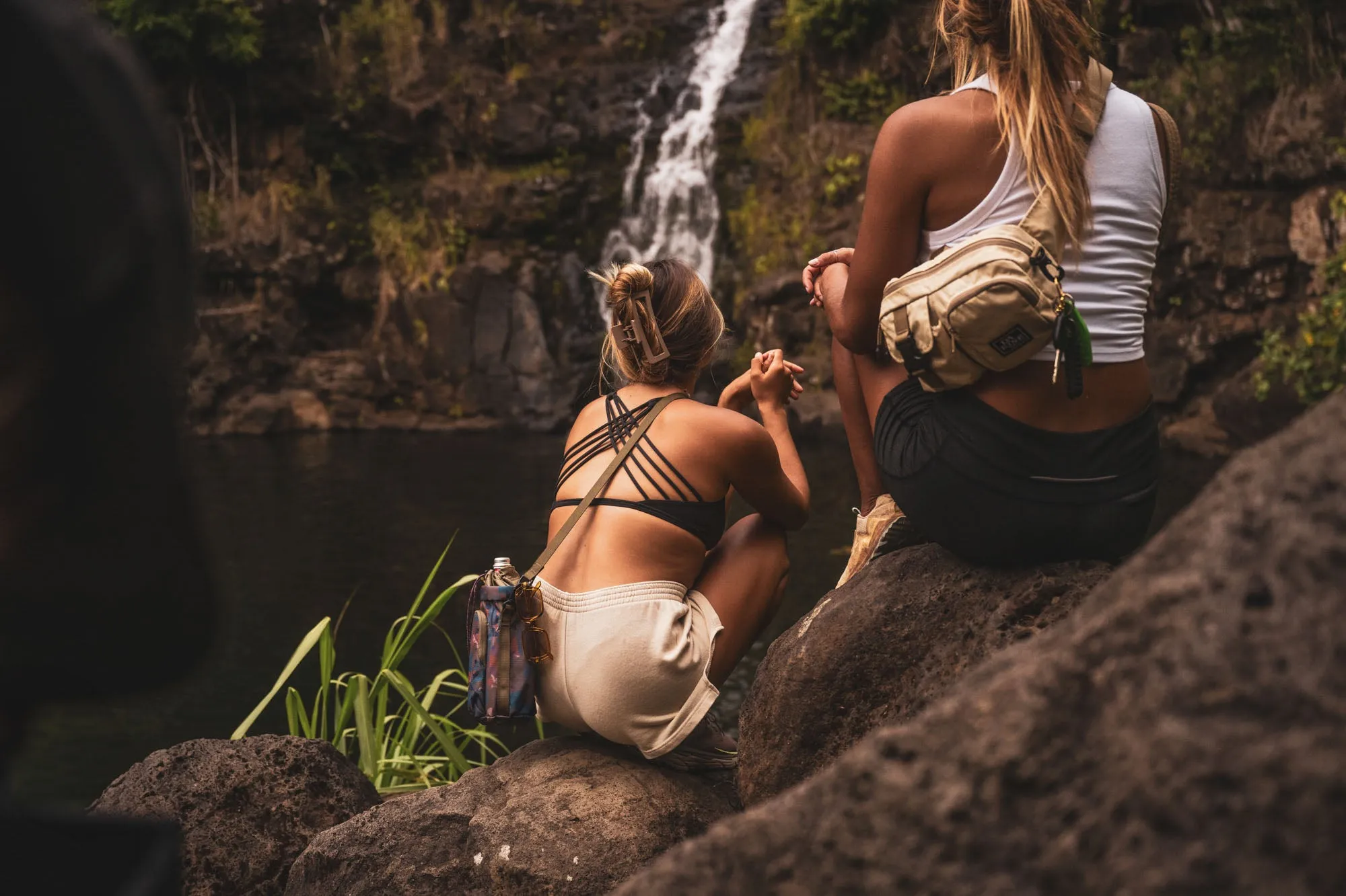 Jade Hydration Bag - Black