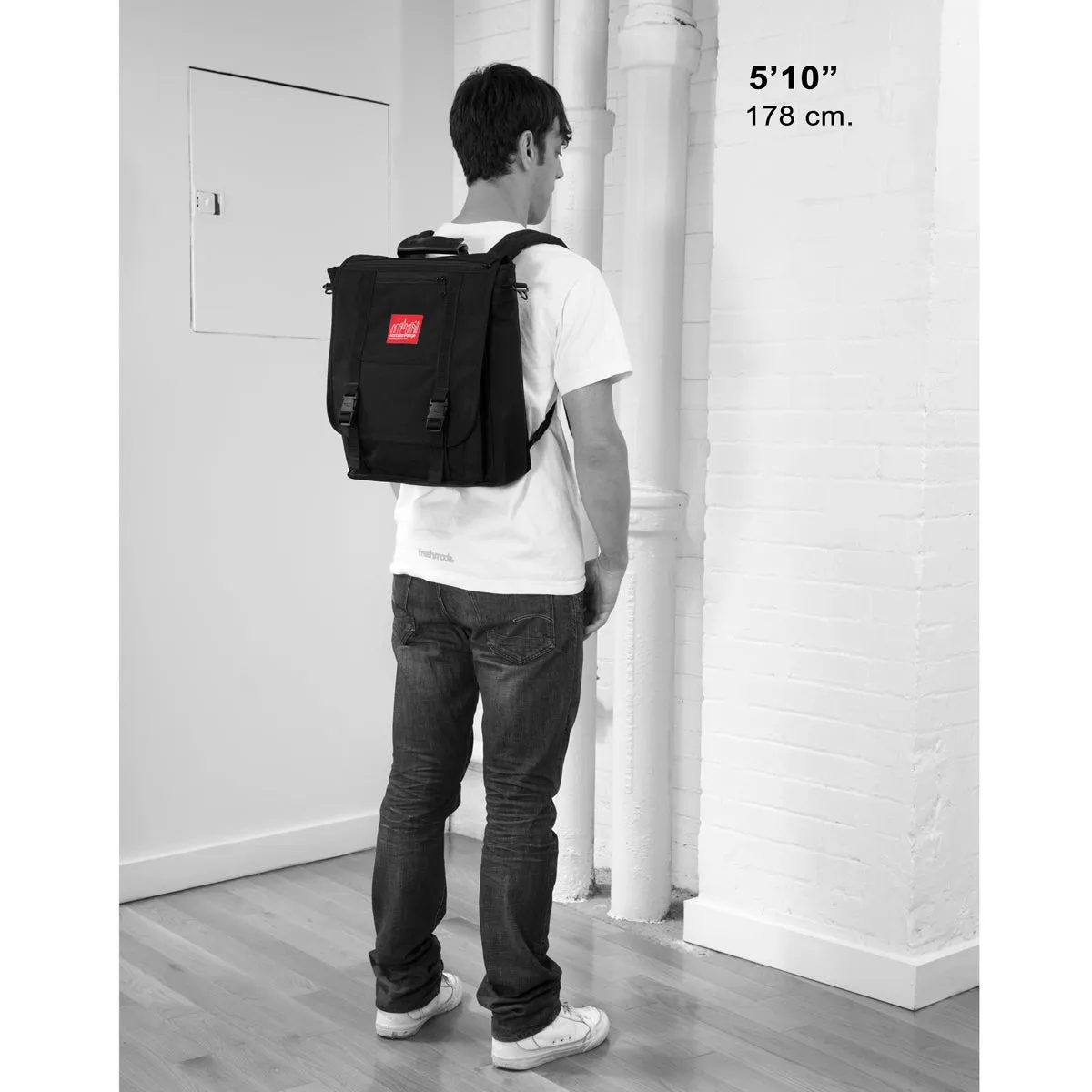 Manhattan Portage Commuter Laptop Bag (17 in.) With Back Zipper