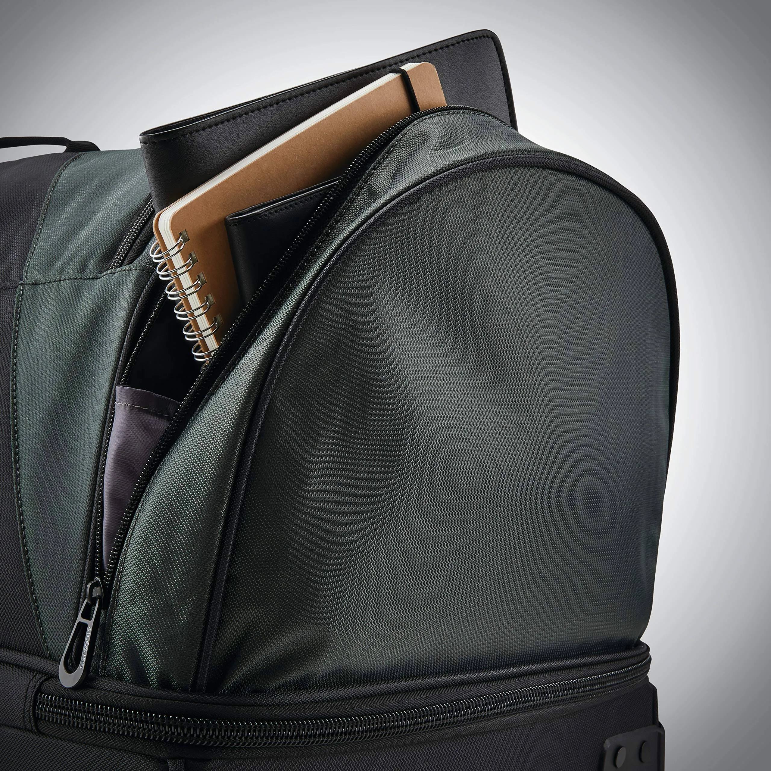 Samsonite Andante 32" 2-Wheel Wheeled Duffel Bags