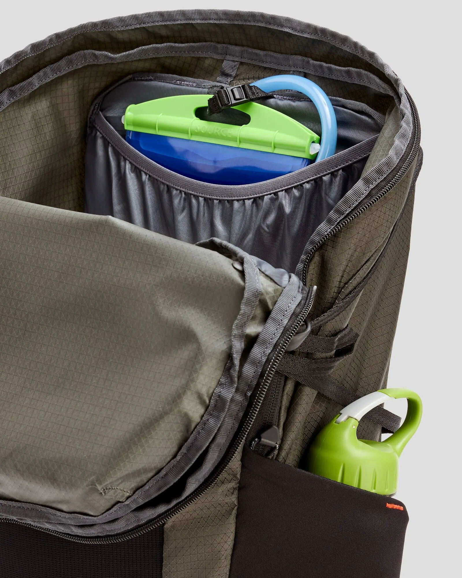 Valorous Pack - 38L - Dark Moss