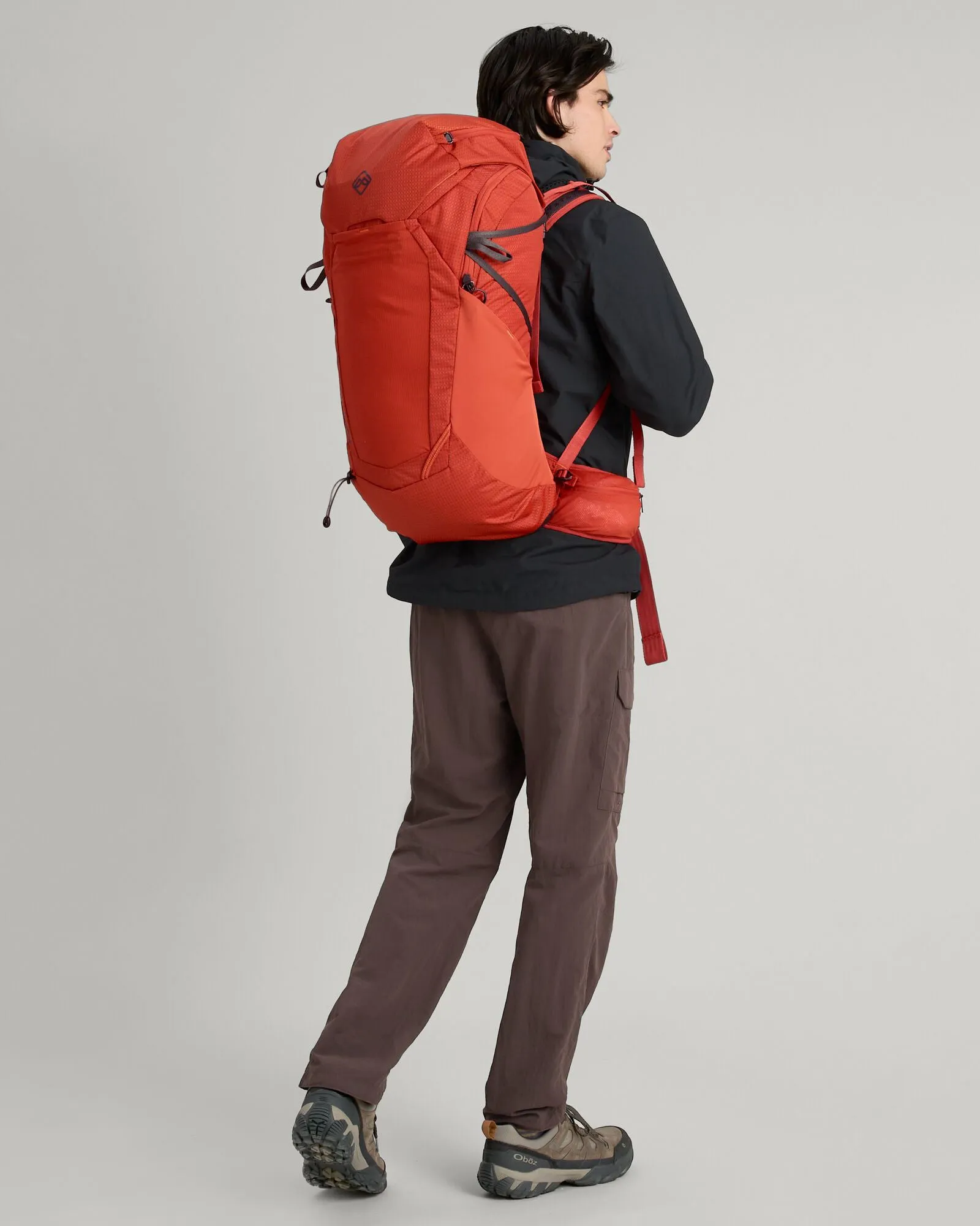 Valorous Pack - 38L - Red Earth