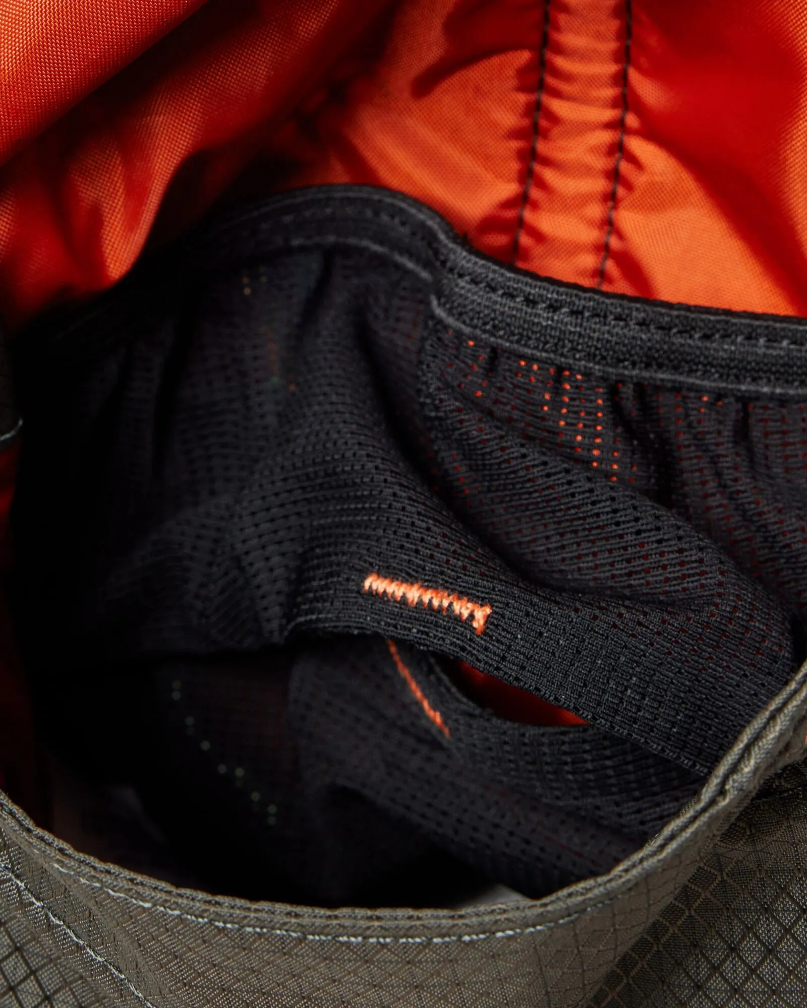 Veos Trail Running Pack - 5L - Dark Moss